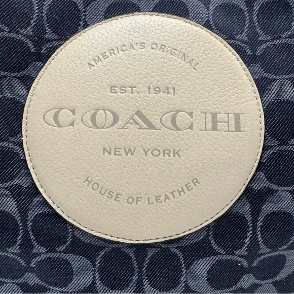 Coach Dempsey Tote Signature Jacquard - Picture 4 of 7